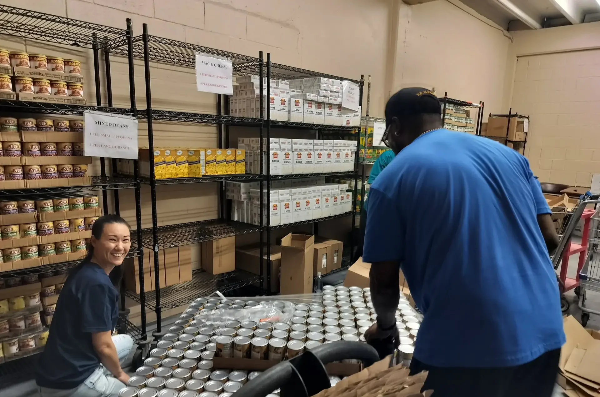 Volunteers volunteering in Bell County